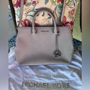New Michael Kors Pearl Grey Saffiano Leather Satchel!